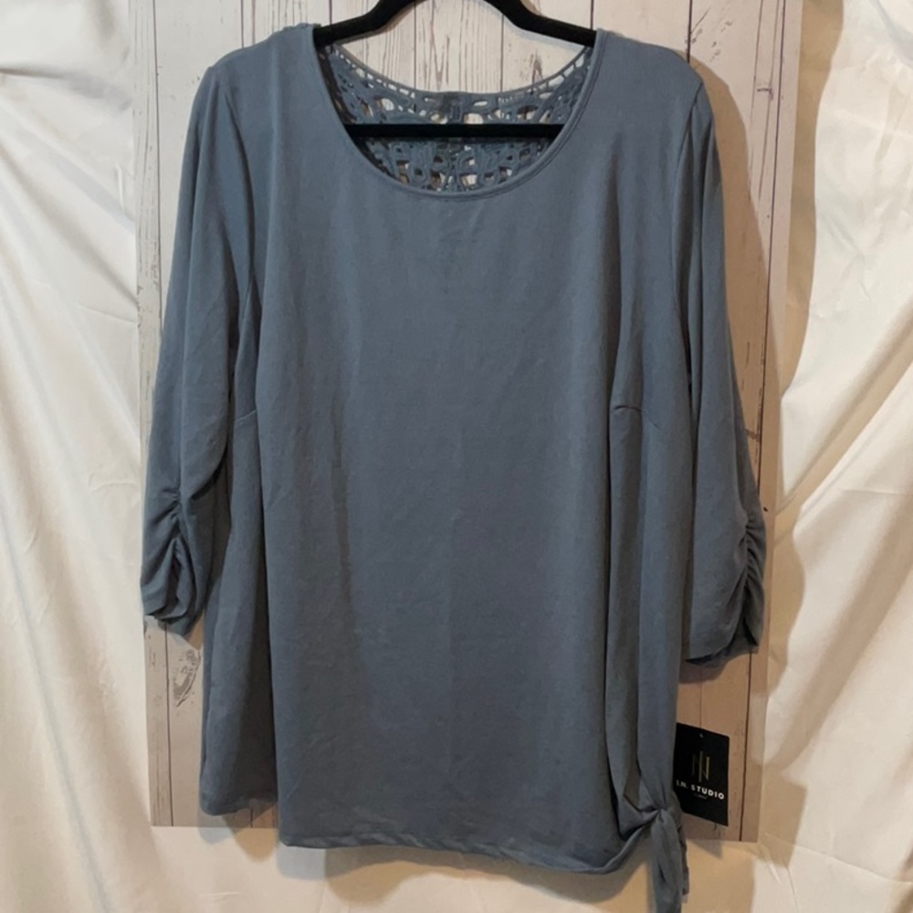 NWT IN Studio Top